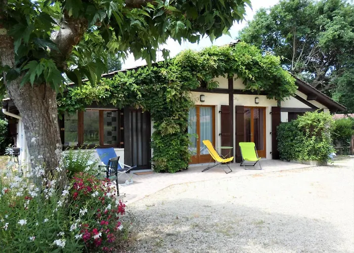 De La Mousque بيت للعطل كاستيتس